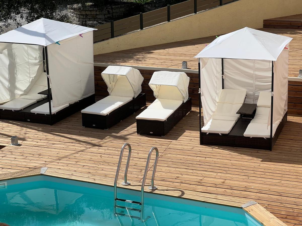Votsalo Pool Apts Калами Екстериор снимка
